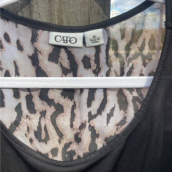 Cato leopard backed faux leather top size M - Picture 3 of 4